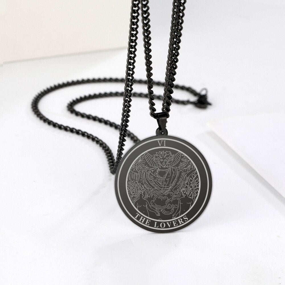 Dawapara New Women's Round Tarot Card Necklace Stainless Steel Jewelry The Major Arcana Astrology Amulet Pendants Couple Necklace
